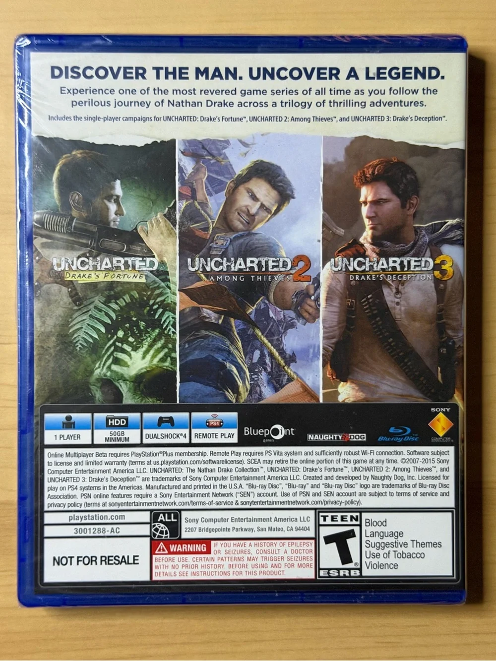 Sony PS4 Uncharted: The Nathan Drake Collection - White & Gold Cover